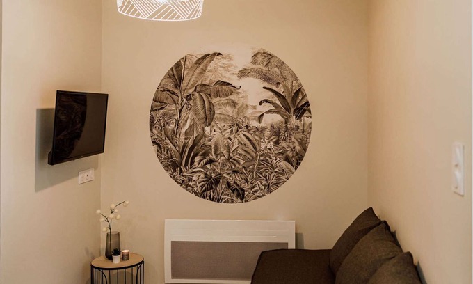 Saint-Chamond Apartment | Charmant studio forêt sauvage tout neuf proche du parc du Pilat