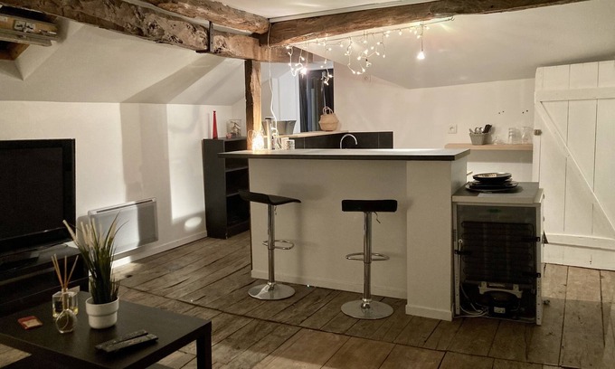 Isle Apartment | Charmant T1 bis