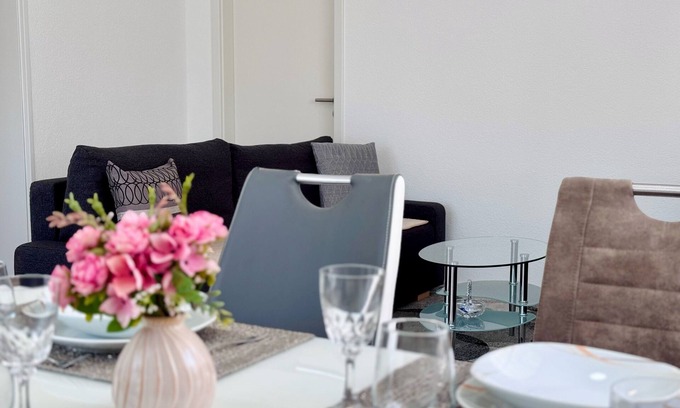 Dagersheim Apartment | Charmante 2-zimmer-wohnung mit Großer Terrasse
