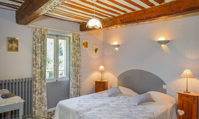 Venasque Bed & Breakfast | Charmante Chambre D'hôte au Coeur de la Provence, à Venasque