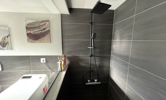 Nendingen Apartment | Charmante Doppelhaushälfte im Schönen Donautal