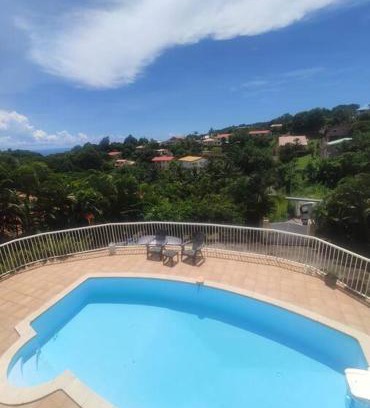 Schoelcher Villa | Charmante et spacieuse villa avec piscine