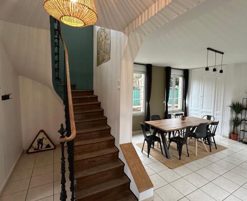 Mont-Saint-Aignan House | Charmante Maison de 3 Ch avec Jardin et Parking
