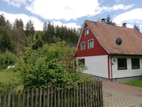 Kamschlacken House | Charmante Harzer Doppelhaushälfte