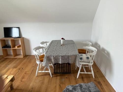 Nersingen Apartment | Charmante, helle Wohnung mit Garten nahe Legoland