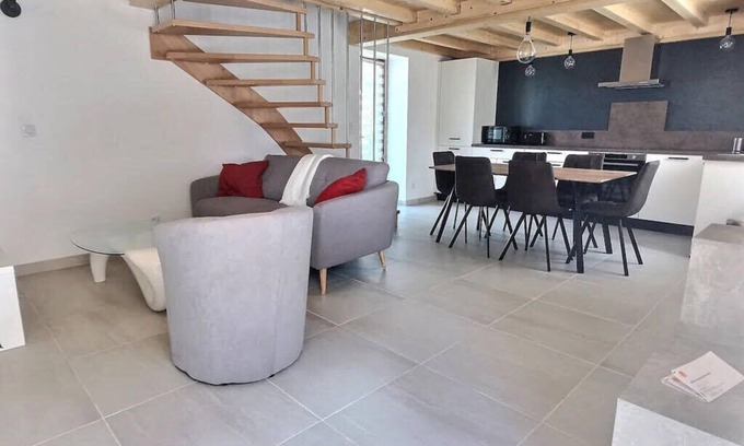 Entremont-le-Vieux House | Charmante maison au désert d'Entremont