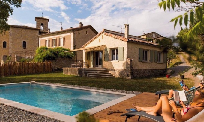 Rochecolombe House | Charmante Maison Avec Piscine au Calme Ardèche Sud