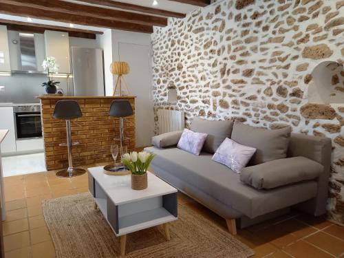 Villabe Apartment | Charmante Maison Cosy à Villabé-Hyper Centre-Gare-WIFI