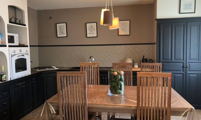 Aleria House | Charmante Maison de Village Avec Jardin