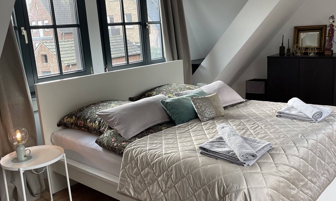 Neukirchen-Vluyn Apartment | Charmante Wohnung im Idyllischen Hinterhof - Zentral Gelegen
