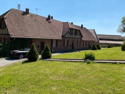 Wiesenbach House | Charmantes Gästehaus Maya im Schloß und Hofgut Langenzell