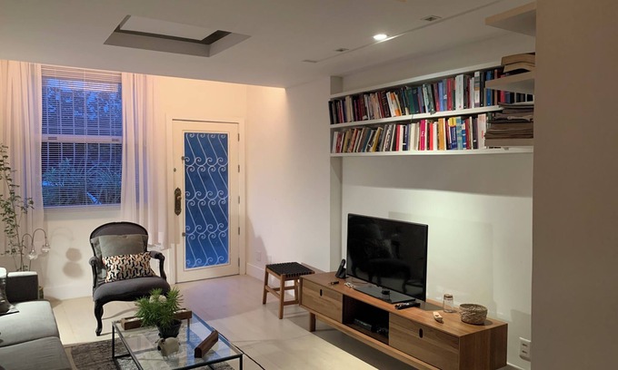 Zona Sul House | Charming 2-bedroom house with WiFi, AC in Humaitá near the lagoon