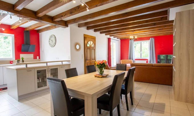 Saint-Vincent-le-Paluel Cottage | Charming 3-Bed Home with Modern Comforts in the Heart of Périgord Noir