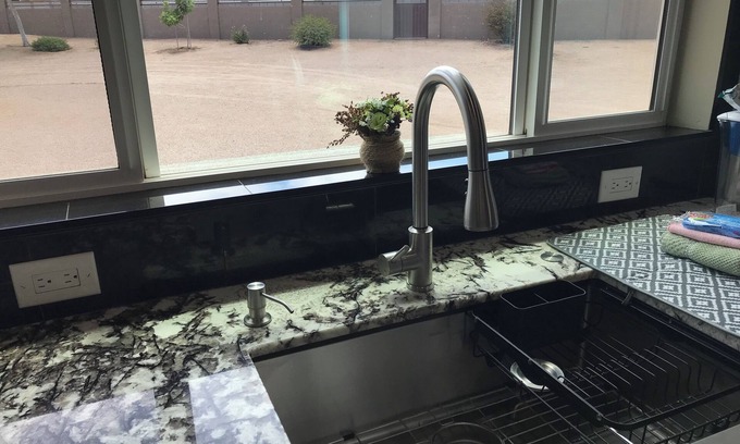 Orchard Ranchettes Cottage | Charming 1-bdrm casita w rooftop walk deck. Mountain View’s & beautiful sunsets!