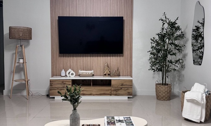 North Bay Village Apartment | Charming 1-bedroom apartment in North Bay Village with WiFi, AC