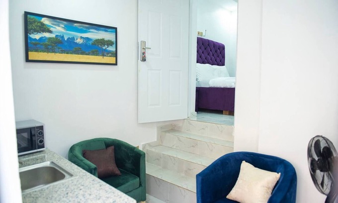 Abuja Apartment | Charming 1-Bed Apartment in Abuja