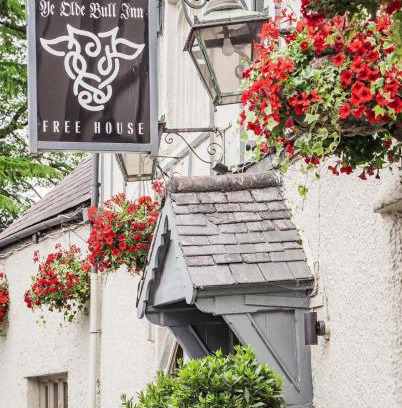 Newport Apartment | Charming 1-Bed loft in Caerleon