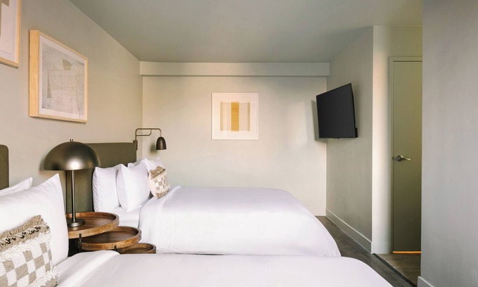 Newport Shores Hotel | Charming 1-bedroom with Two Queen Beds at hotel in awesome Newport Beach