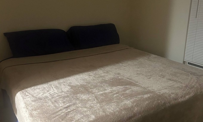 Wixom Apartment | Charming 1-bedroom 1 bathroom apartment in the Metro Detroit Suburb Wixom