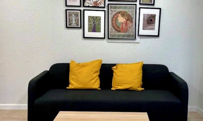 Handley Apartment | Charming 1-bedroom apartment with WiFi and AC in Fort Worth, TX