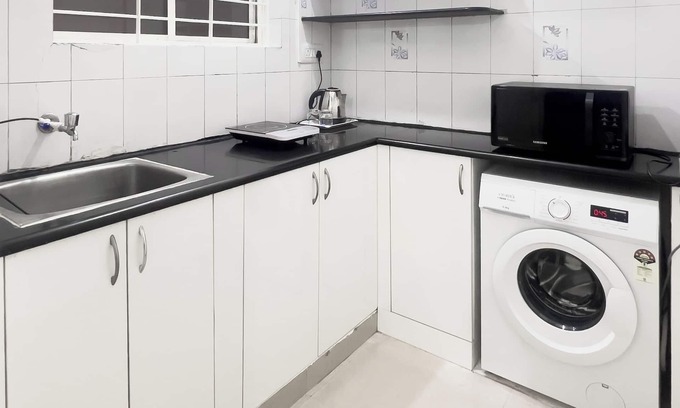 Electronics City Apartment | Charming 1-bedroom apartment with AC and WiFi in Electronic City