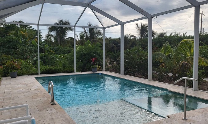 Bokeelia Apartment | Charming 1-bedroom apartment in Bokeelia with WiFi, AC, pool & heated spa