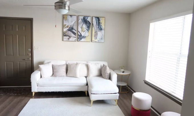 Marietta Apartment | Charming 1-bedroom apartment in fabulous Marietta with fitness room, AC