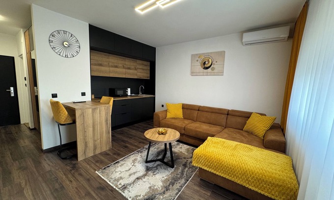Vukovar Apartment | Charming 1-bedroom apartment with WiFi, AC in lovely Vukovar