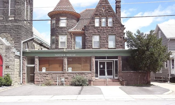 DuBois Apartment | Charming 1 Bedroom Apartment in Historic Home in heart of DuBois