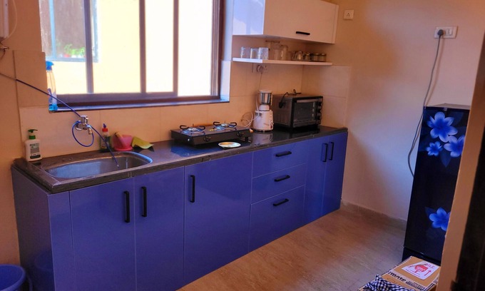 Varca Apartment | Charming 1-bedroom apartment with WiFi, AC in vibrant Goa