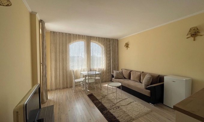 Chaika Apartment | Charming 1-bedroom apartment in Sunny Beach with AC