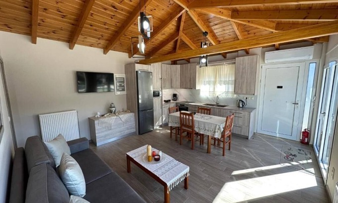 Sipiada Apartment | Charming 1-bedroom apartment with WiFi, AC in wonderful Vrisi