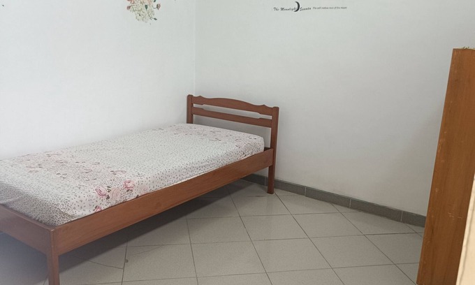 Dinoyo House | Charming 1-bedroom house in serene Malang