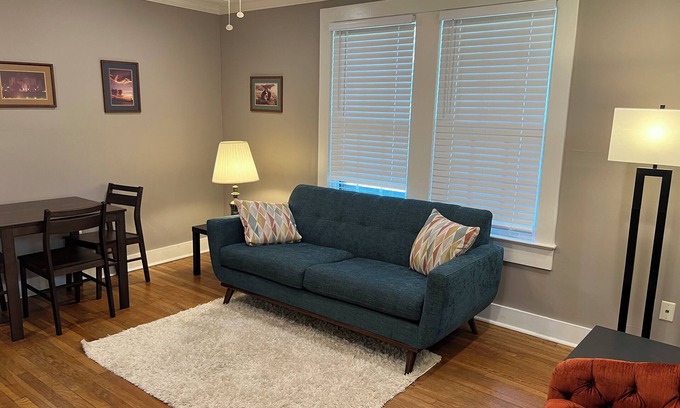 Highlands - Perkins Apartment | Charming 1-bedroom apartment near LSU in wonderful Baton Rouge!
