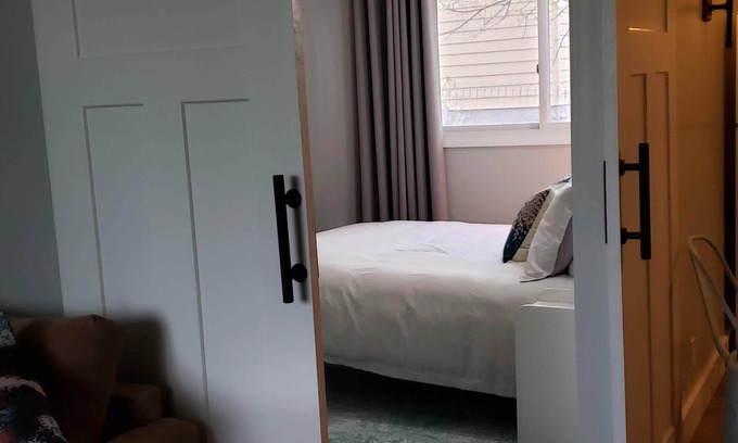 Hot Springs Apartment | Charming 1-bedroom apartment with WiFi, AC in lovely Hot Springs