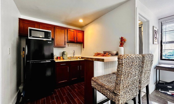 Jacksonville Apartment | Charming 1-bedroom apartment in beautiful Ortega