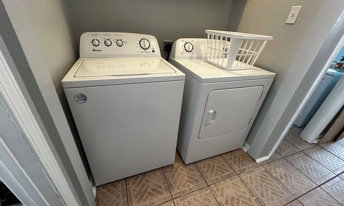 Tulane - Gravier Condo | Charming 1-bedroom duplex within steps from Canal Streetcar in New Orleans WiFi