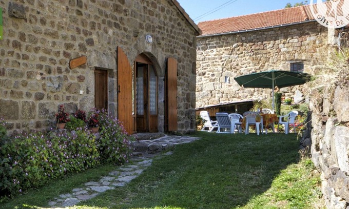 Burdignes Cottage | Charming 16th-Century Cottage: Fireplace, WiFi, Near Hiking & Skiing, Quiet Countryside