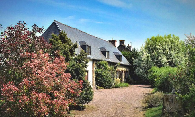 Le Theil-Bocage Other | Charming 17th Century Normandy Longere in Valdallière, Calvados. Cozy Retreat!
