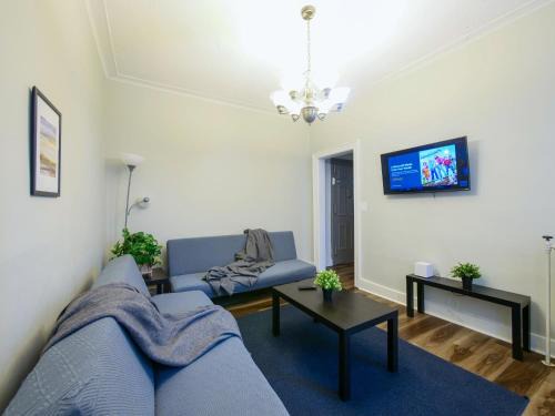 McGinley Square Apartment | Charming 1BR Apartment Near NYC Ideal for Urban Explorers