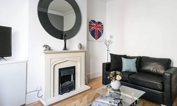 Kilburn Apartment | Charming 1BR Flat in West Hampstead