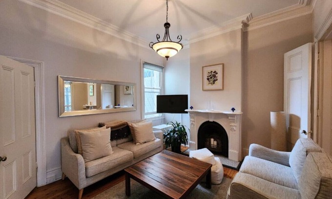 Paddington House | Charming 2-Bed Paddington House