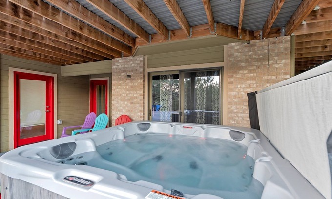 Gleneagle Apartment | Charming 2-bedroom guest unit near AFA and fabulous Colorado Springs