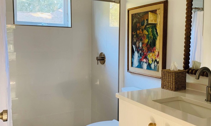 Amelia City House | Charming 2-bedroom house with WiFi, AC in marvelous Fernandina Beach