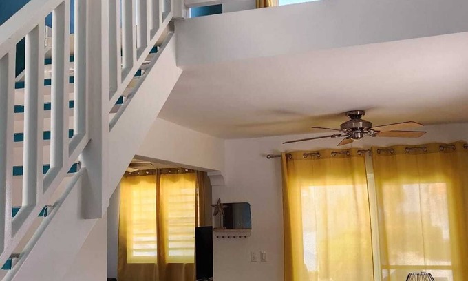 Sabana Westpunt House | Charming 2-bedroom villa in enchanting Sabana Westpunt with AC, WiFi