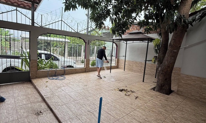 Nueva Concepcion House | Charming 2-bedroom house with AC, WiFi in enjoyable Cantón Quitasol