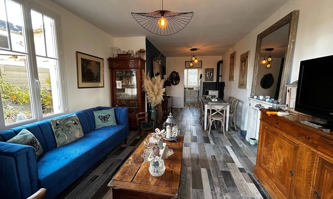 La Roche-Posay House | Charming 2-Bedroom House with Garden and WIFI in La Roche-Posay