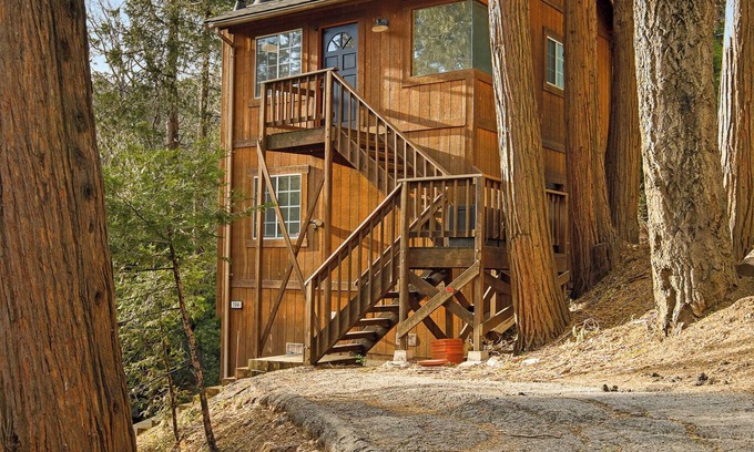 Arrowhead Villas Cabin | Charming 2-bedroom cabin in Lake Arrowhead