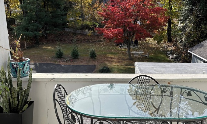Morristown Apartment | Charming 2-bedroom apartment with WiFi, AC in tranquil Morristownn