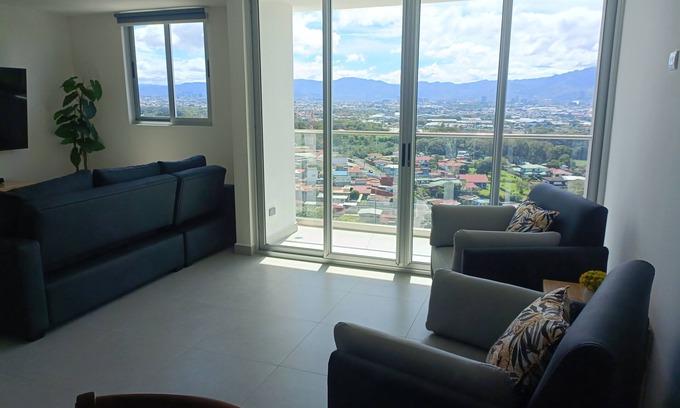 Rincon de Sabanilla Apartment | Charming 2-bedroom apartment with fitness room, WiFi in delightful San Pablo